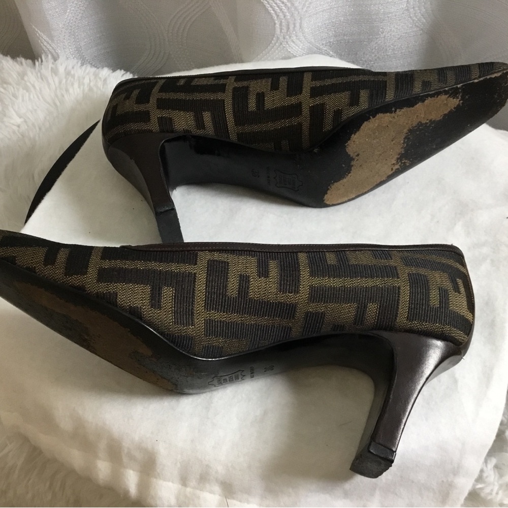 Fendi Brown FF Logo Square-Toe Slip-On Heels - Picture 7 of 15